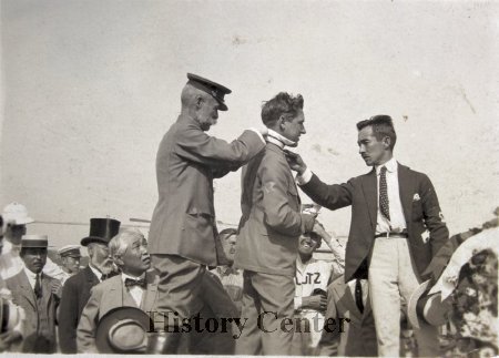 Lt Gen Nagoaka presenting Medal of Honor ot Art Smith, April 10, 1916