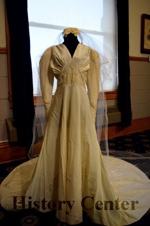 1939 Wedding Dress