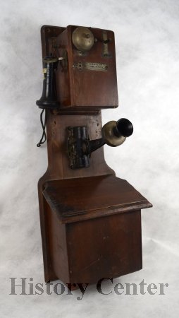 Late 1800s Oak Wall Mount Telephone