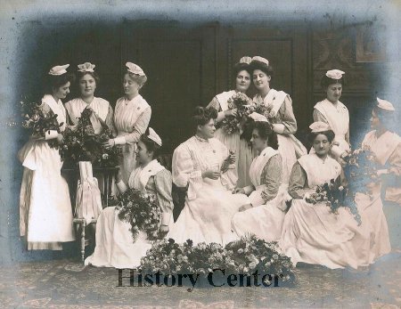 Hope Hospital Nursing Graduates Class of 1901