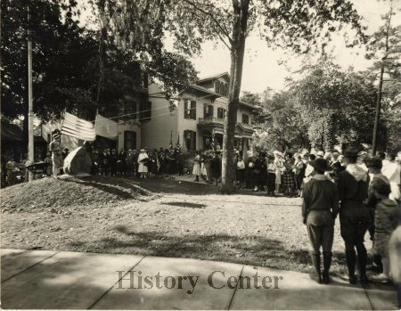 DAR Dedication Ceremony for Revolutionary War Marker, Swinney House 1929