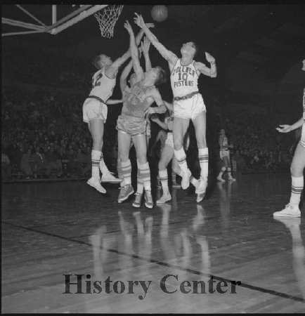 Zollner Pistons vs. Minneapolis Lakers, 1955