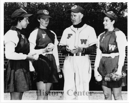 Fort Wayne Daisies, 1953