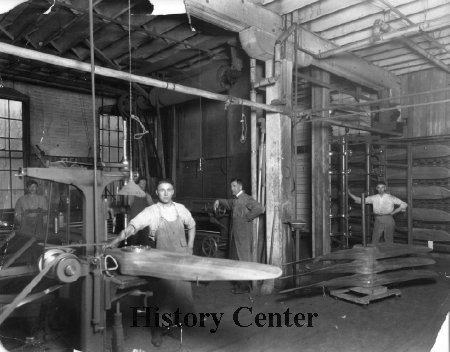 Packard Piano Co. mill room, 1918